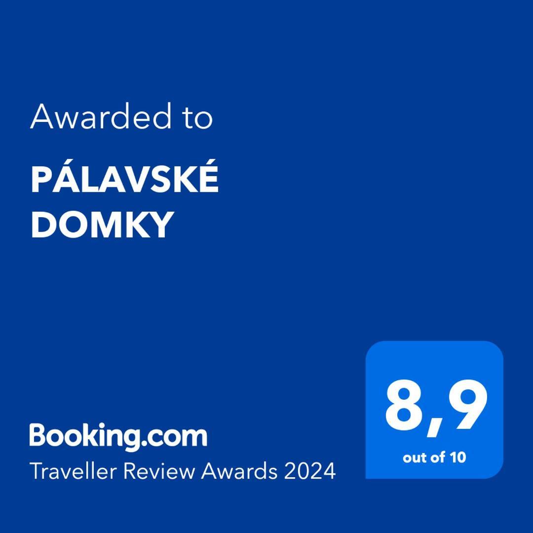 Palavske Domky Apartment Pasohlávky Екстериор снимка